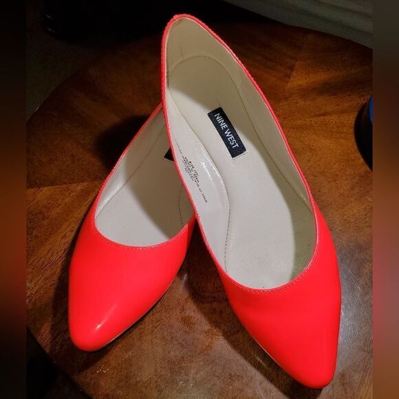 NINE WEST POINTED TOE SLIP-ON WOMEN"S FLAT - Picture 12 of 12